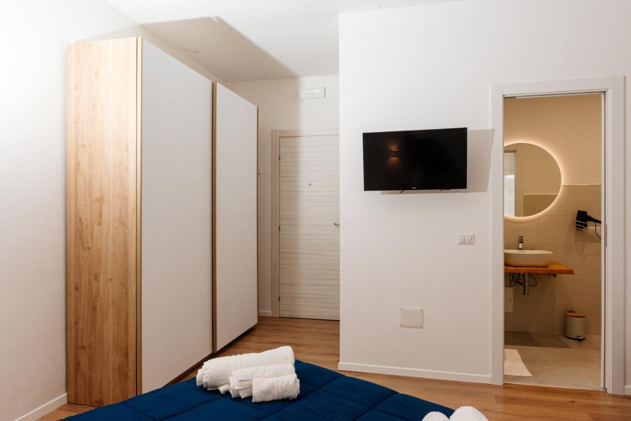La Casa Di Ambra Hotel Porto Torres Luaran gambar
