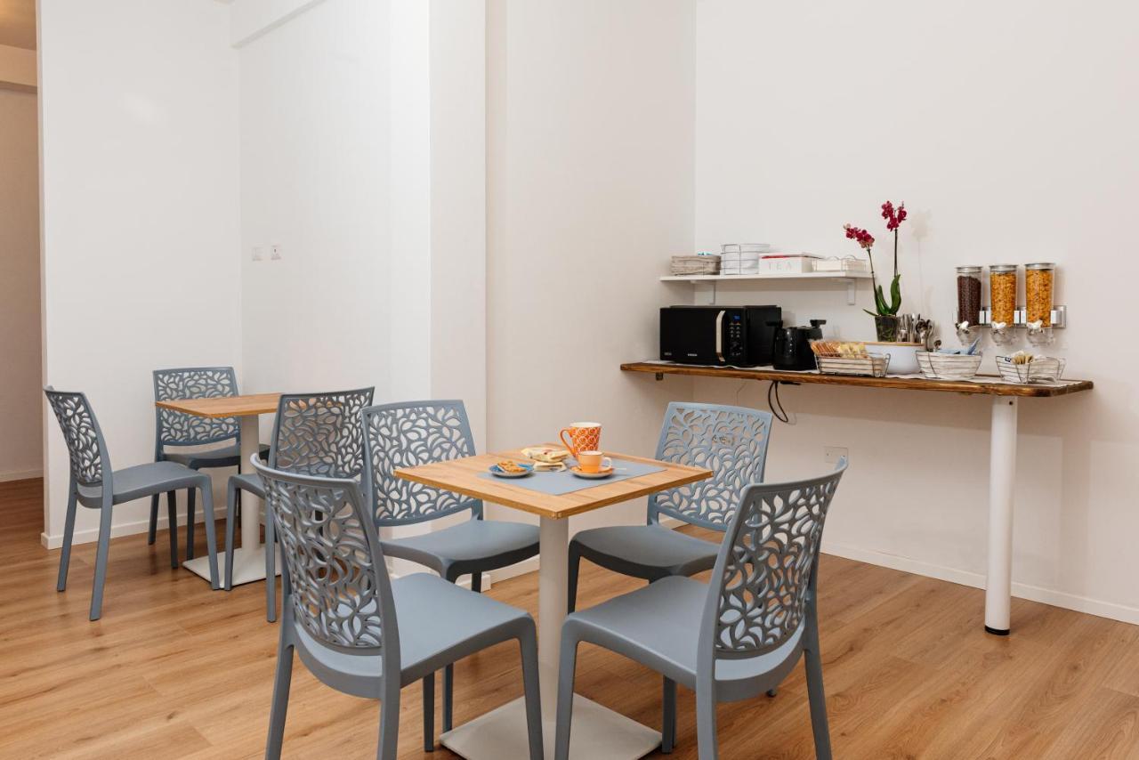 La Casa Di Ambra Hotel Porto Torres Luaran gambar
